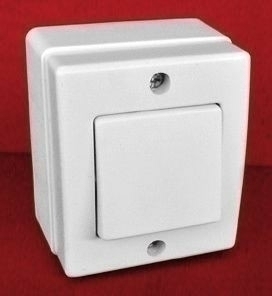 Interrupteur ou va et vient simple pour pose en saillie série BEJING 10A coloris blanc - Gedimat.fr