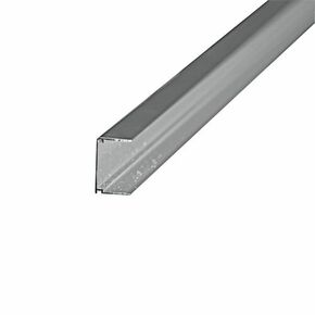 Profil obturateur blanc pour polycarbonate 32 mm long.1,25m - Gedimat.fr