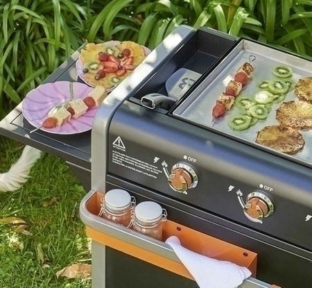 Plancha gaz munie de 3 brûleurs et d'un chariot équipé LOLA - Gedimat.fr