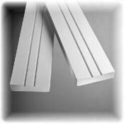 Bande de référence PVC expansé - 3000x72x20mm - Briques de verre - Isolation & Cloison - GEDIMAT