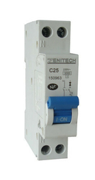 Disjoncteur lectrique modulaire ZENITECH unipolaire + neutre 220V intensit 25A - Modulaires - Botes - Electricit & Eclairage - GEDIMAT