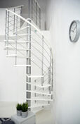 Escalier hlicodal VENEZIA acier gris marches htre laqu blanc - 160 cm - Escaliers - Menuiserie & Amnagement - GEDIMAT